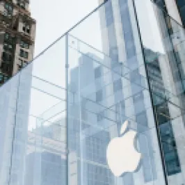 Apple llega a acuerdo para pagar hasta 349 dólares a usuarios de iPhones